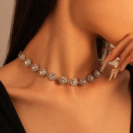 Colar Choker Elegância Brilhante