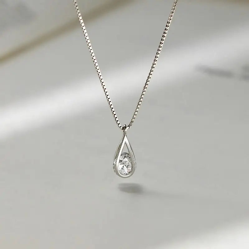 Colares e pulseiras _ Brilhante com Zircónia – Elegância Intemporal