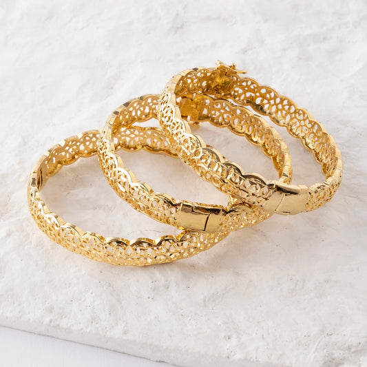 Pulseira Premium (banhada a ouro de 18K)
